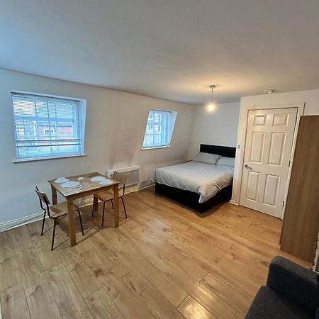 Leicester Studio At City Centre With Free Parking Ngoại thất bức ảnh