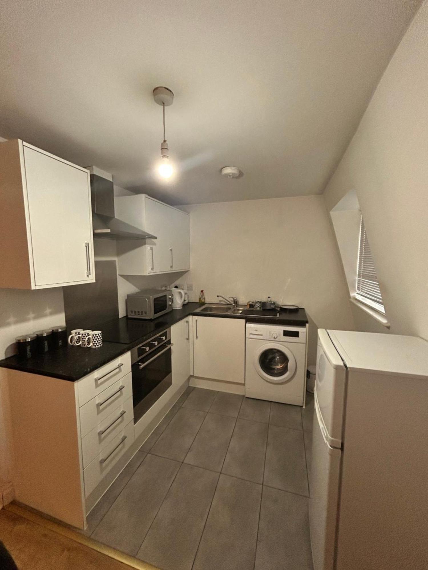 Leicester Studio At City Centre With Free Parking Ngoại thất bức ảnh